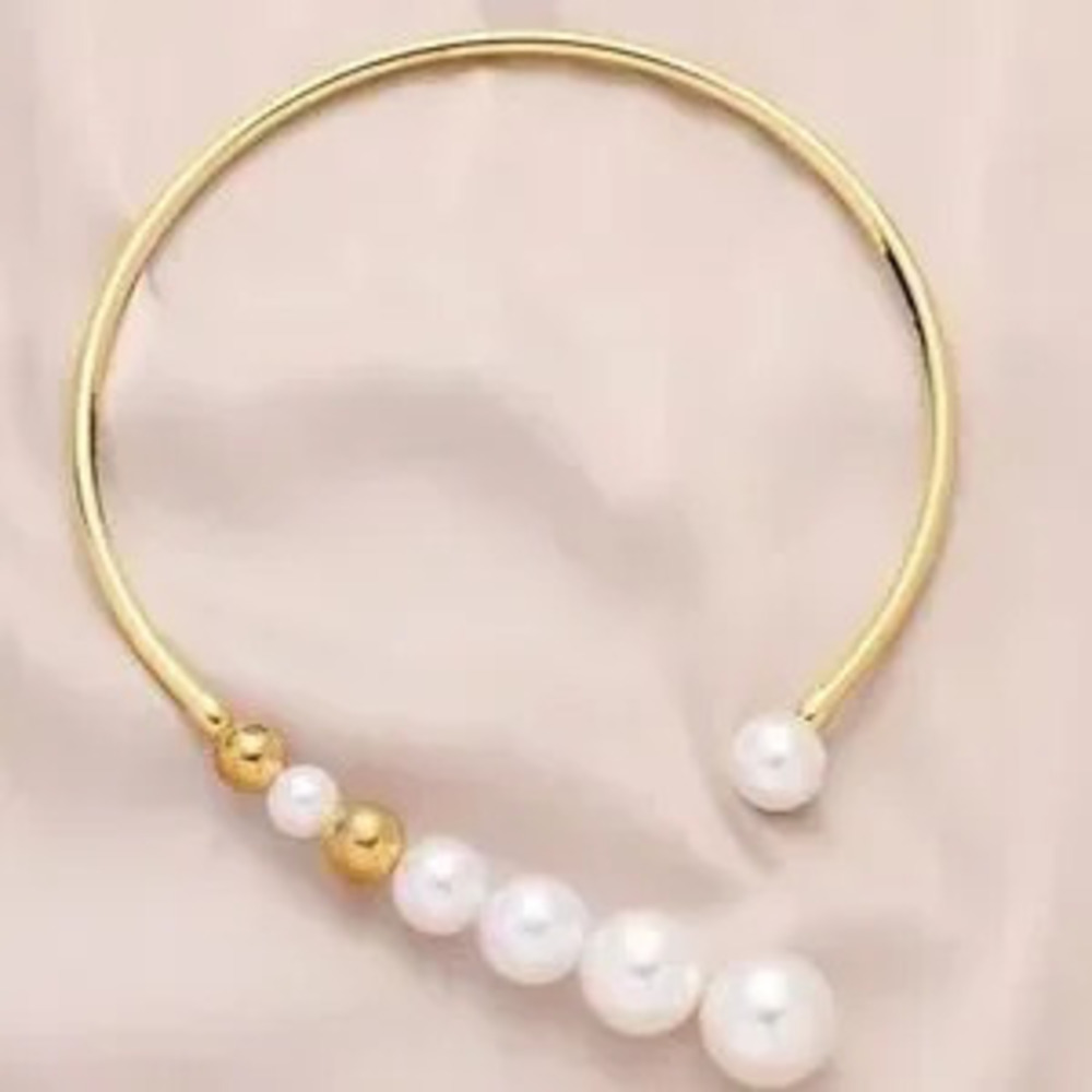 Stainless 18K Gold and White Pearl Necklaces Gift Minimalist - Picture 2 of 5